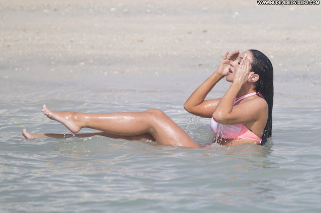 Tulisa Contostavlos No Source Celebrity Babe Posing Hot Candids