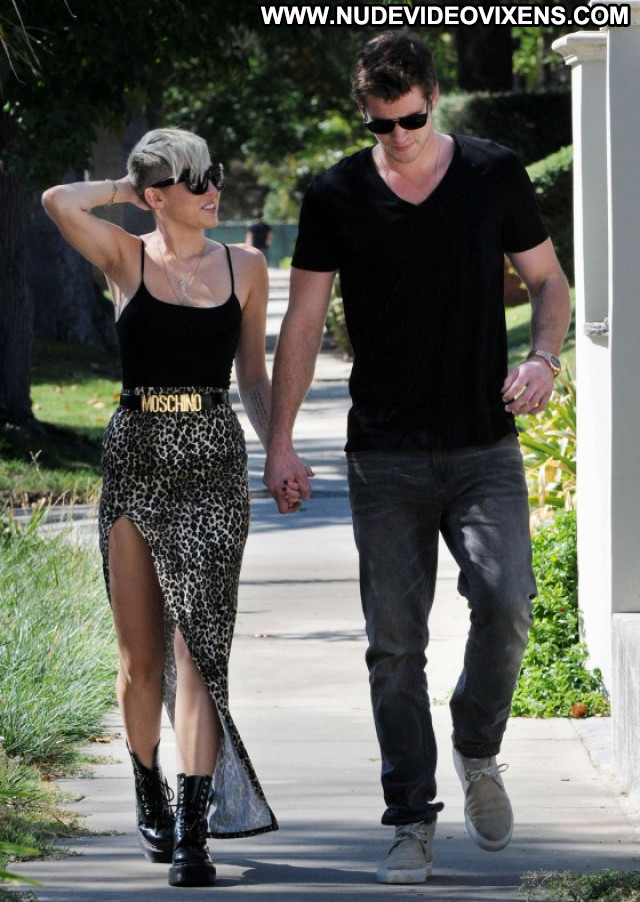 Miley Cyrus Studio City Posing Hot Babe Candid Candids Beautiful