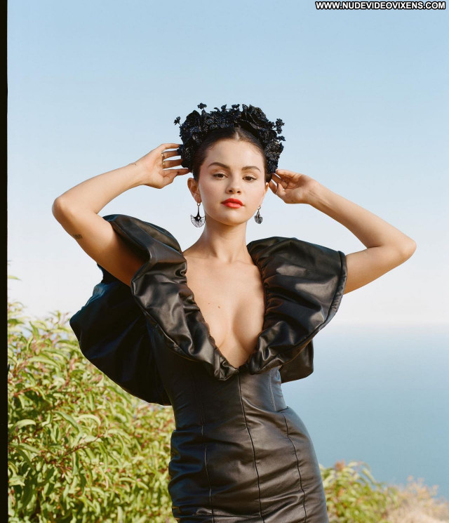 Selena Gomez No Source Celebrity Beautiful Posing Hot Babe Sexy